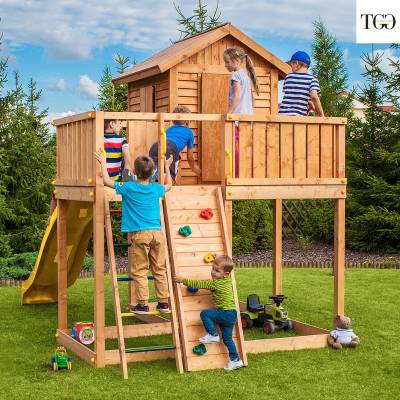 Maison en bois Fungoo STEP ON MySIDE avec toboggan