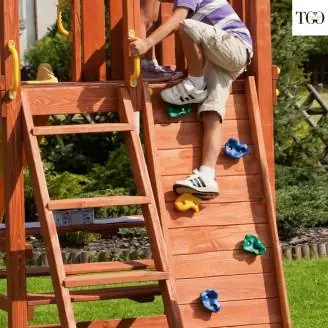 Maisonnette en bois pour enfants avec toboggan Fungoo® STEP ON MySIDE jeu de jardin en bois