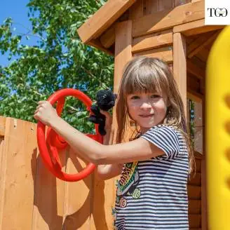 Maisonnette en bois pour enfants avec toboggan Fungoo® STEP ON MySIDE jeu de jardin en bois