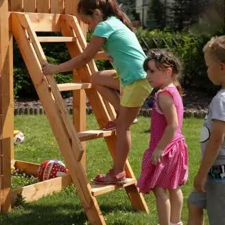 Maisonnette en bois Fungoo Moonlight avec toboggan et deux balançoires