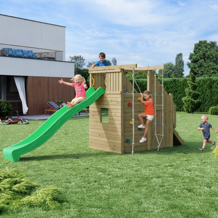 Aire de jeux en bois Fungoo Ramphouse – Tour avec rampe d'escalade, toboggan et espace refuge